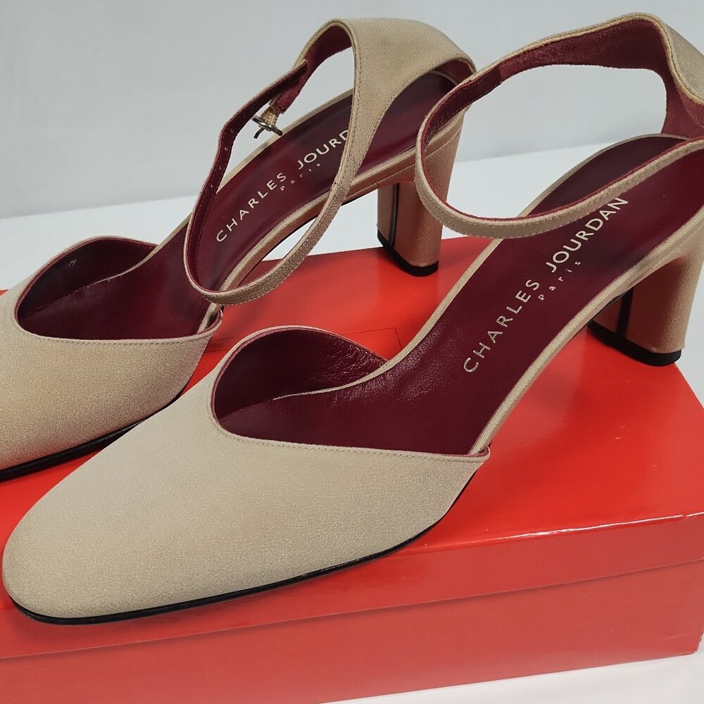 Vintage Charles Jourdan Beige tan taupe ankle strap pumps sz M 10 .